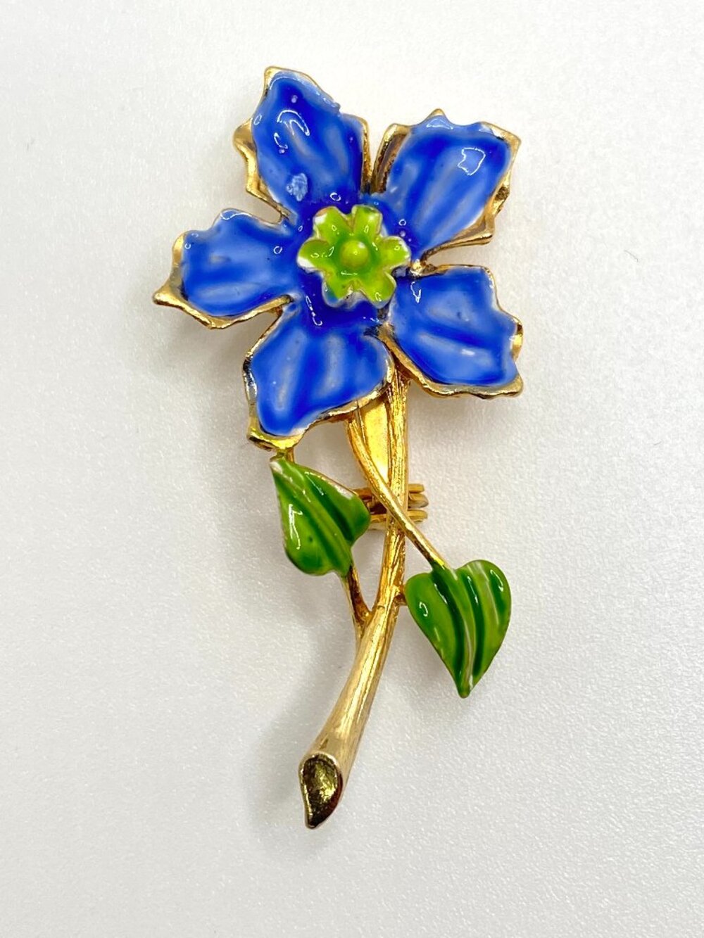 Vintage Brooch Gold Tone Metal Flower Blue Enamel Petals MCM Cottagecore Retro
